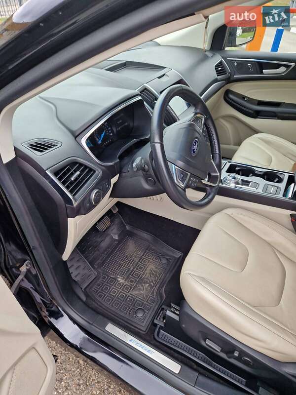 Позашляховик / Кросовер Ford Edge 2020 в Харкові