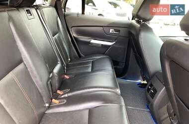 Внедорожник / Кроссовер Ford Edge 2012 в 