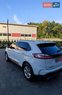 Внедорожник / Кроссовер Ford Edge 2020 в 