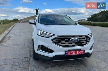 Внедорожник / Кроссовер Ford Edge 2022 в 