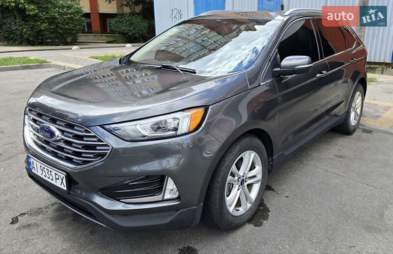 Внедорожник / Кроссовер Ford Edge 2020 в 