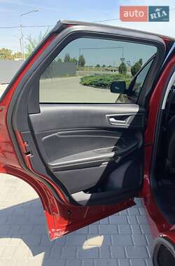 Внедорожник / Кроссовер Ford Edge 2021 в 