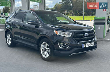 Внедорожник / Кроссовер Ford Edge 2016 в 