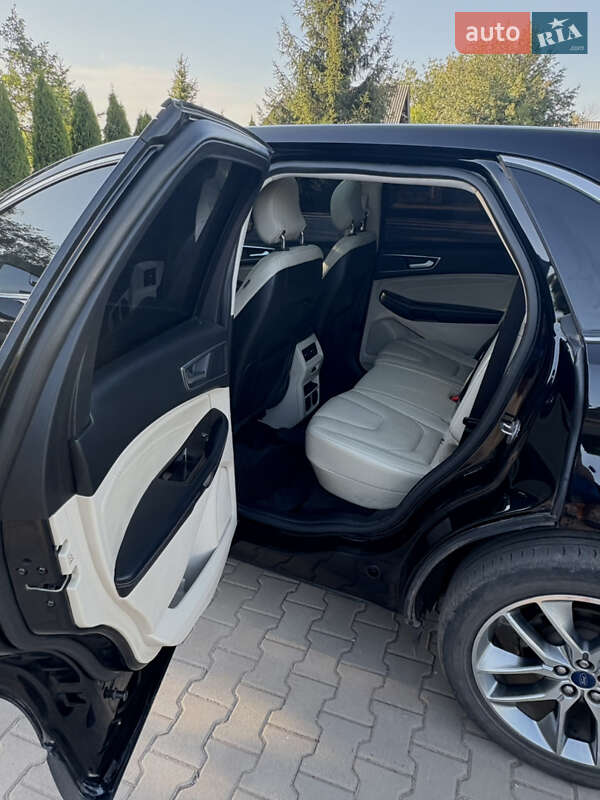 Позашляховик / Кросовер Ford Edge 2017 в Павлограді