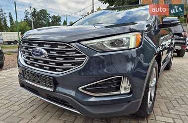 Внедорожник / Кроссовер Ford Edge 2018 в 