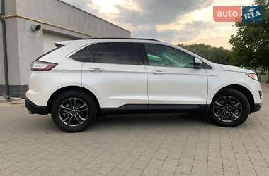 Внедорожник / Кроссовер Ford Edge 2015 в 