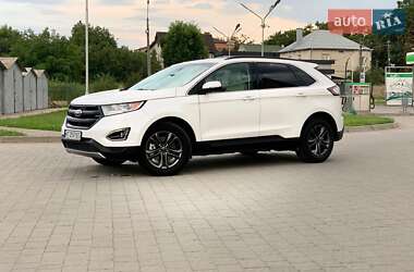 Внедорожник / Кроссовер Ford Edge 2015 в 