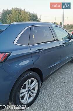 Внедорожник / Кроссовер Ford Edge 2018 в 