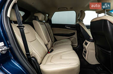 Внедорожник / Кроссовер Ford Edge 2017 в 