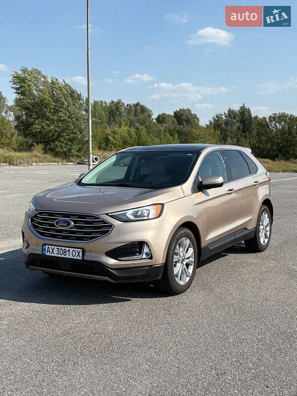 Внедорожник / Кроссовер Ford Edge 2021 в 
