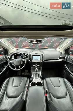 Внедорожник / Кроссовер Ford Edge 2017 в 