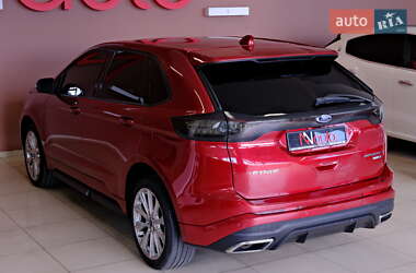 Внедорожник / Кроссовер Ford Edge 2016 в 