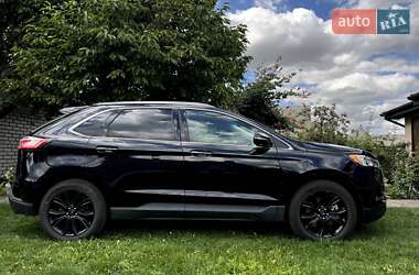 Внедорожник / Кроссовер Ford Edge 2020 в 