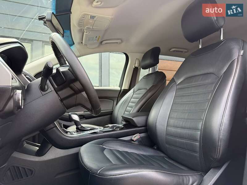 Внедорожник / Кроссовер Ford Edge 2015 в Ровно фото 21 Внедорожник / Кроссовер Ford Edge 2015 в Ровно