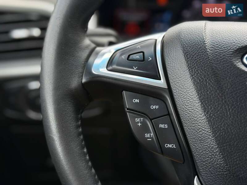 Внедорожник / Кроссовер Ford Edge 2015 в Ровно фото 25 Внедорожник / Кроссовер Ford Edge 2015 в Ровно