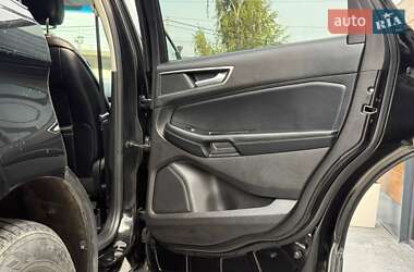 Внедорожник / Кроссовер Ford Edge 2015 в 