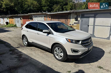 Внедорожник / Кроссовер Ford Edge 2016 в 