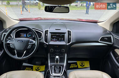 Позашляховик / Кросовер Ford Edge 2015 в 