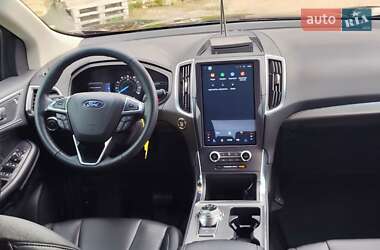 Внедорожник / Кроссовер Ford Edge 2022 в 