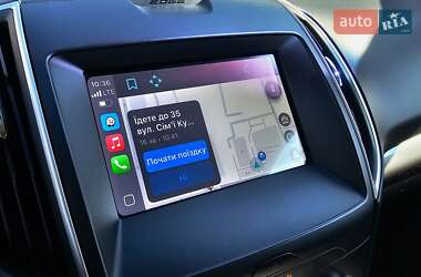 Внедорожник / Кроссовер Ford Edge 2020 в 