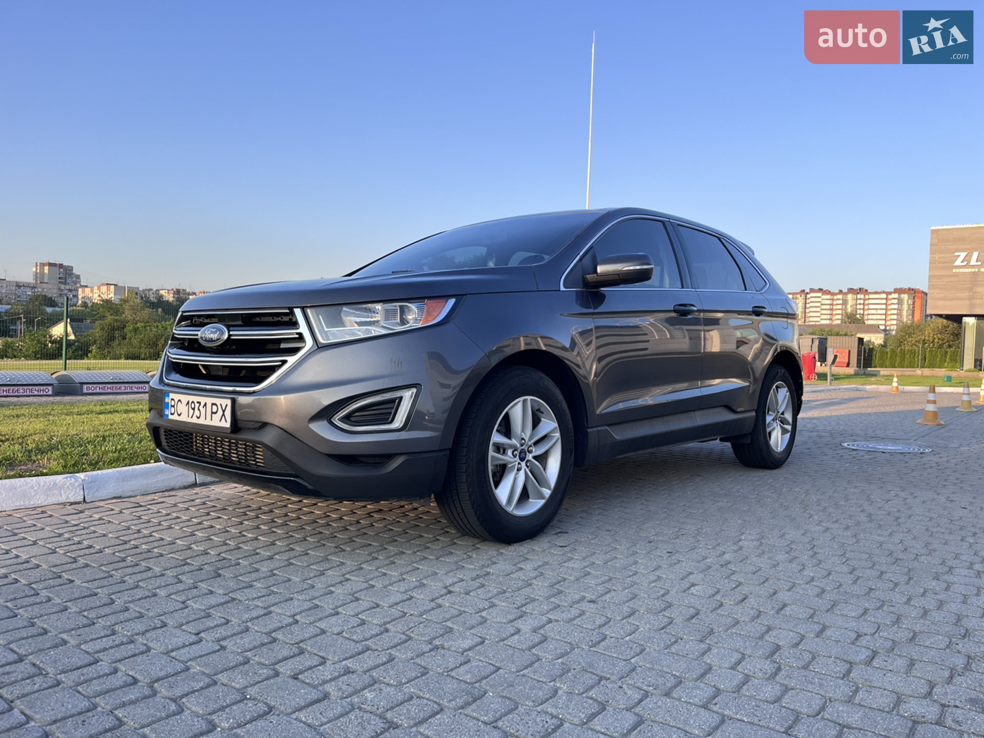 2017 Ford Edge - мініатюра 2