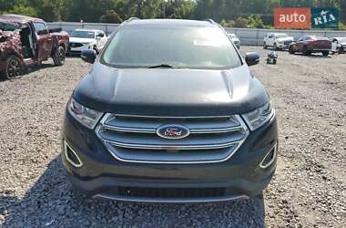 Внедорожник / Кроссовер Ford Edge 2015 в 