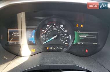 Внедорожник / Кроссовер Ford Edge 2015 в 