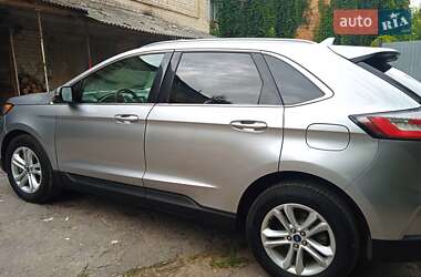 Внедорожник / Кроссовер Ford Edge 2020 в 