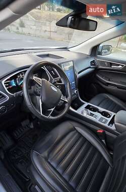 Внедорожник / Кроссовер Ford Edge 2021 в 