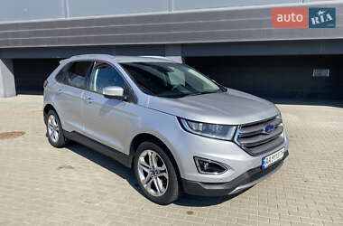 Внедорожник / Кроссовер Ford Edge 2017 в 