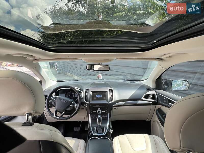 Внедорожник / Кроссовер Ford Edge 2018 в Нововолынске