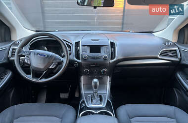 Внедорожник / Кроссовер Ford Edge 2015 в 