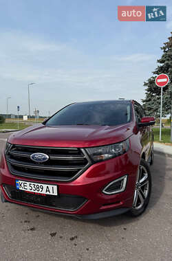 Внедорожник / Кроссовер Ford Edge 2018 в 