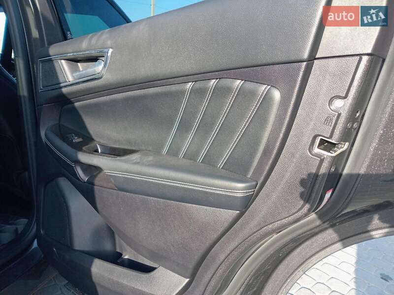 Позашляховик / Кросовер Ford Edge 2018 в Львові фото 23 Позашляховик / Кросовер Ford Edge 2018 в Львові