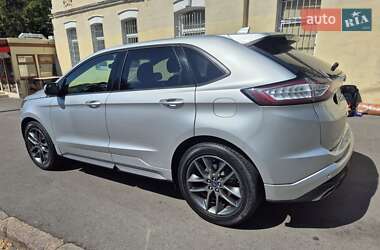 Внедорожник / Кроссовер Ford Edge 2015 в 
