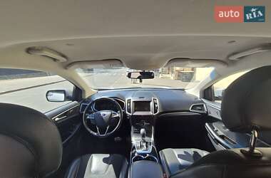 Внедорожник / Кроссовер Ford Edge 2015 в 