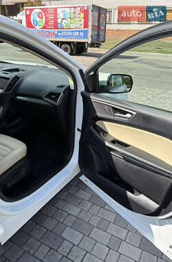 Внедорожник / Кроссовер Ford Edge 2020 в 