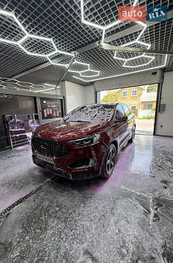 Позашляховик / Кросовер Ford Edge 2019 в Черкасах