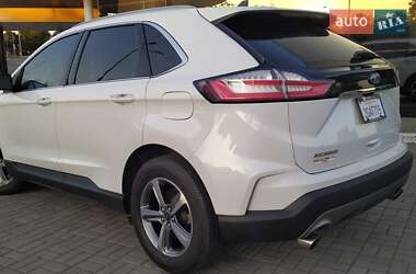 Внедорожник / Кроссовер Ford Edge 2020 в 