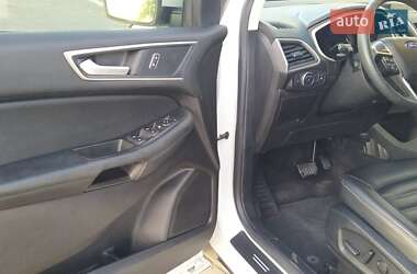 Внедорожник / Кроссовер Ford Edge 2020 в 