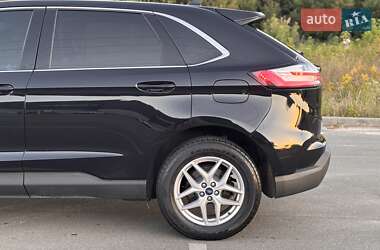 Внедорожник / Кроссовер Ford Edge 2021 в 