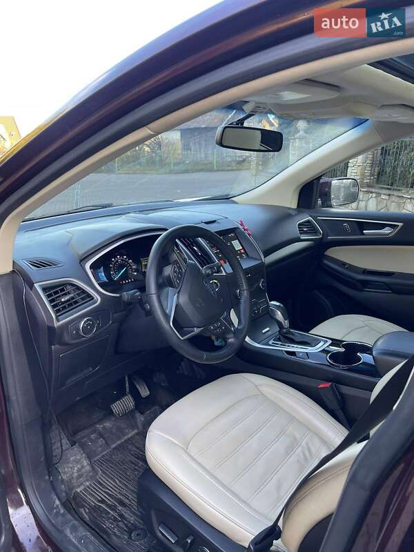 Позашляховик / Кросовер Ford Edge 2017 в Надвірній