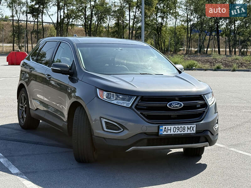 Внедорожник / Кроссовер Ford Edge 2016 в Днепре