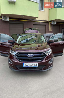 Внедорожник / Кроссовер Ford Edge 2018 в 