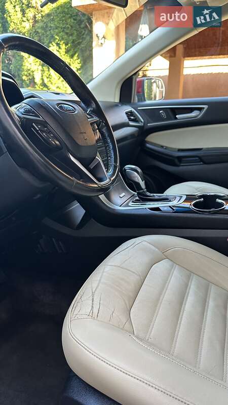 Внедорожник / Кроссовер Ford Edge 2015 в Берегово