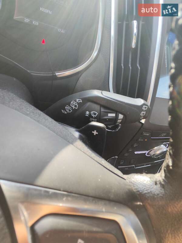 Внедорожник / Кроссовер Ford Edge 2017 в Киеве