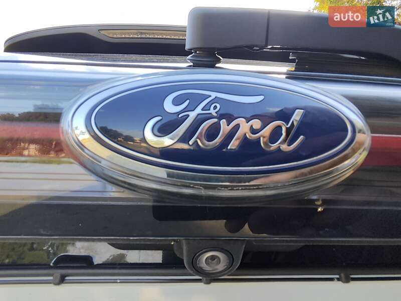 Внедорожник / Кроссовер Ford Edge 2017 в Киеве фото 32 Внедорожник / Кроссовер Ford Edge 2017 в Киеве