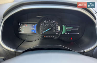 Внедорожник / Кроссовер Ford Edge 2015 в 