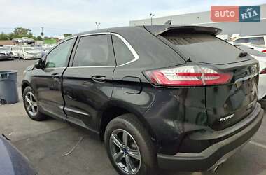 Внедорожник / Кроссовер Ford Edge 2019 в 