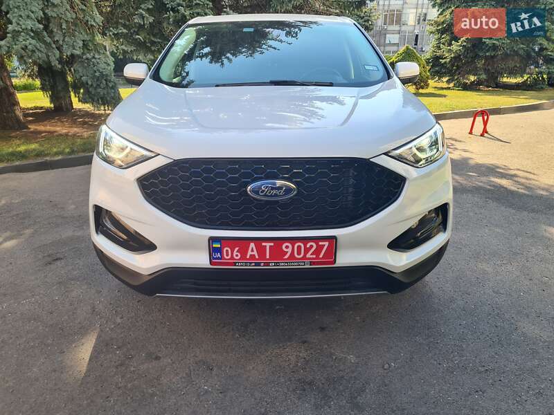 Внедорожник / Кроссовер Ford Edge 2022 в 